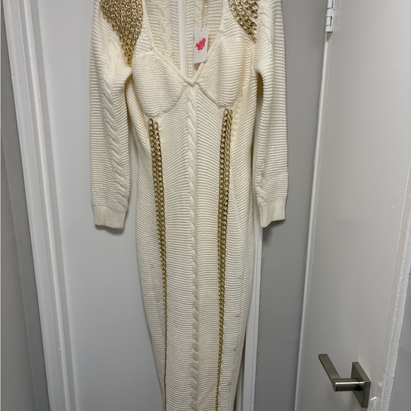 L'ATISTE Dresses & Skirts - L'ATISTE Cream and Gold Long Sleeve Dress